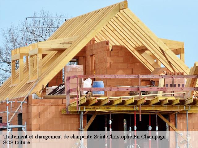 Traitement et changement de charpente  saint-christophe-en-champagn-72540 SOS toiture